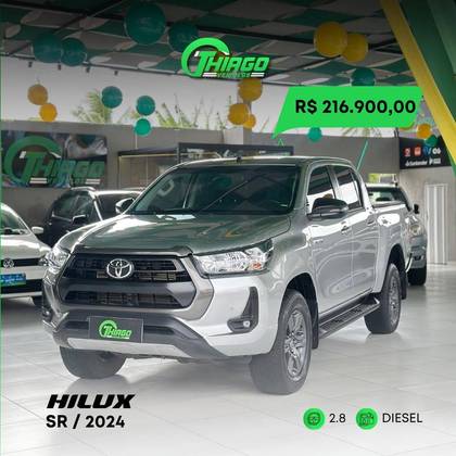 TOYOTA HILUX 2.8 D-4D TURBO DIESEL CD SR 4X4 AUTOMÁTICO TOYOTA HILUX 2.8 D-4D TURBO DIESEL CD SR 4X4 AUTOMÁTICO